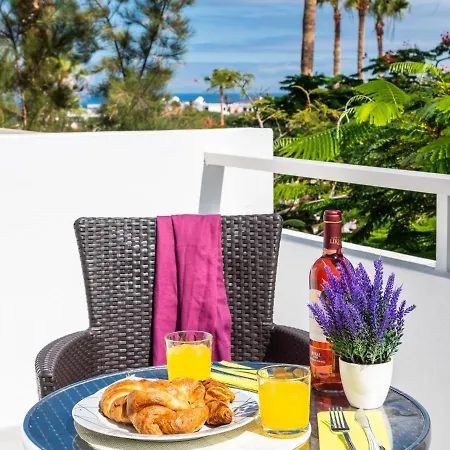 483A Stylish 1 Bedroom, Pool, Terrace, Wifi