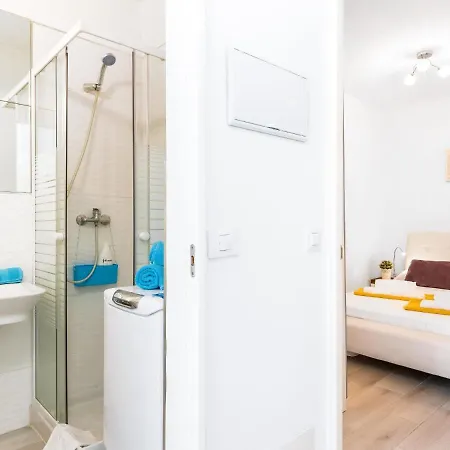 483A Stylish 1 Bedroom, Pool, Terrace, Wifi Appartamento